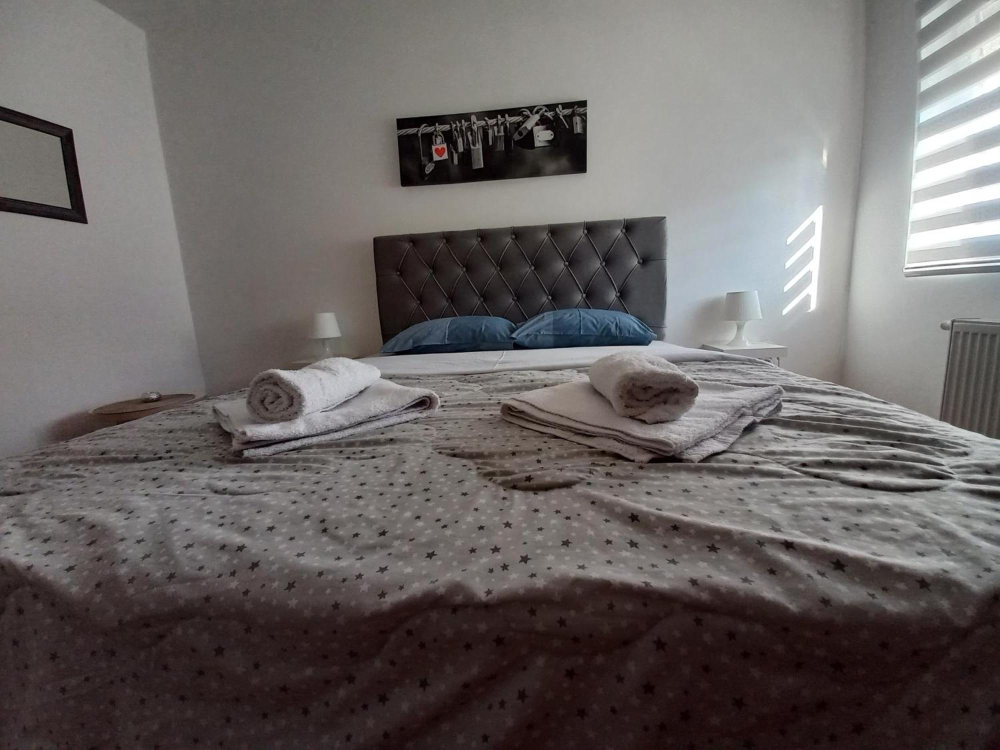 Beautifull Apartment Ni Eksteriør billede
